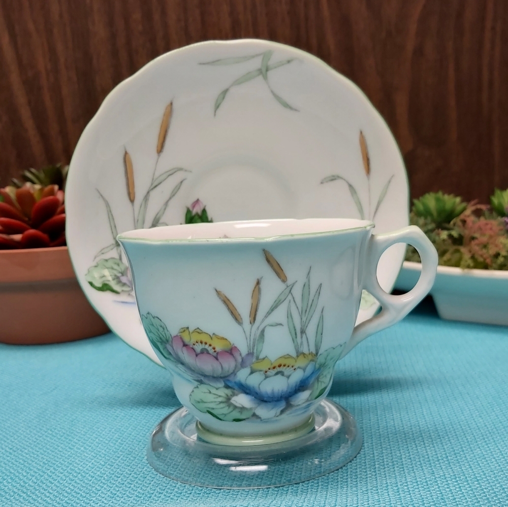 🫖 Royal Stafford, Waterlily, Bone China, Tea Cup & Saucer